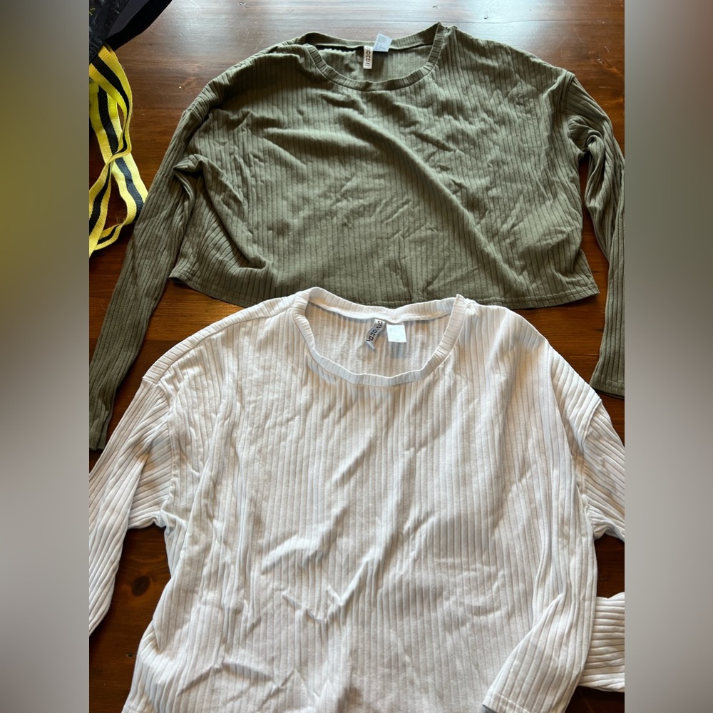 H and M crop tops